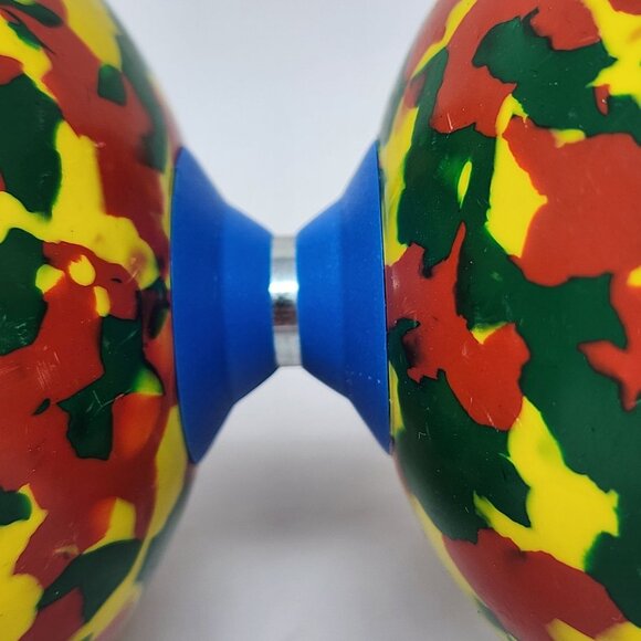 Professional Dream Jester Diabolo Juggling Toy 4.5 Inch Camo Style - Picture 5 of 5